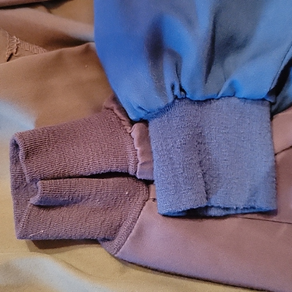 Cherokee Scrub Jacket Bundle - Picture 5 of 6